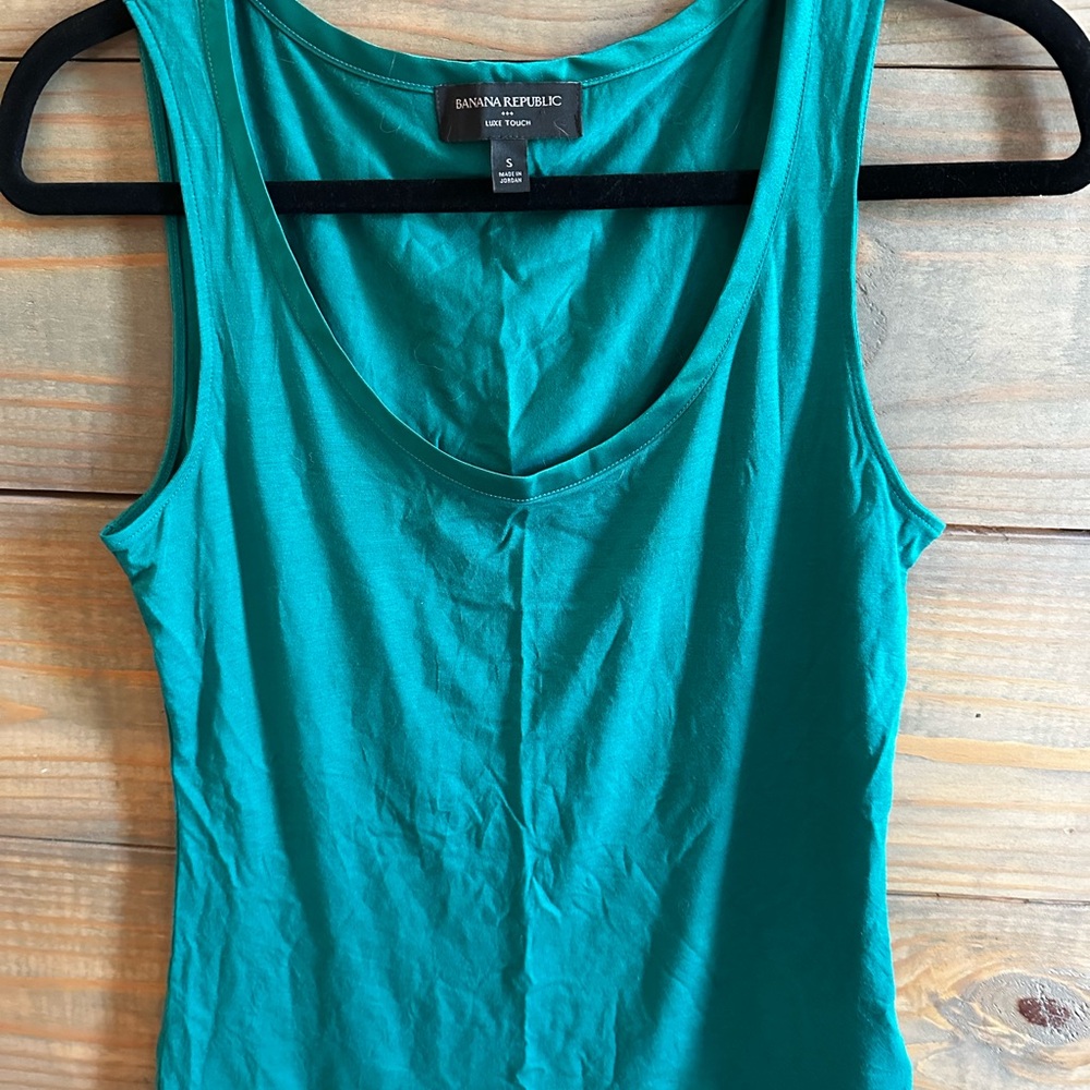 Banana Republic Blue Fitted Sleeveless Tank Top
